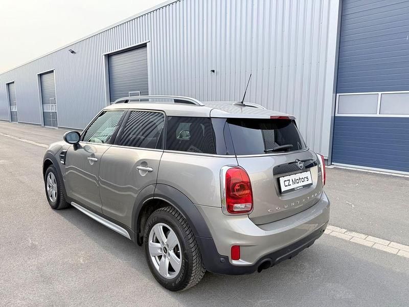 Gebraucht Mini One Countryman Pepper 102 PS (75 kW) 2018 Melting silver metallic SUV