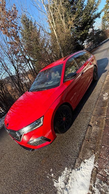 Gebraucht Skoda Octavia RS 245 PS (180 kW) 2023 Rot Kombi