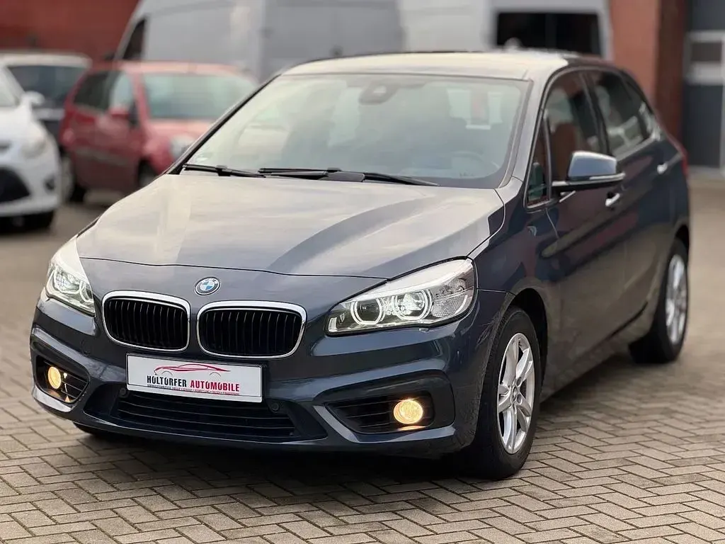 Gebraucht BMW 218 Active Tourer Sport Line 136 PS (100 kW) 2014 Atlantikgrau Van / Kleinbus