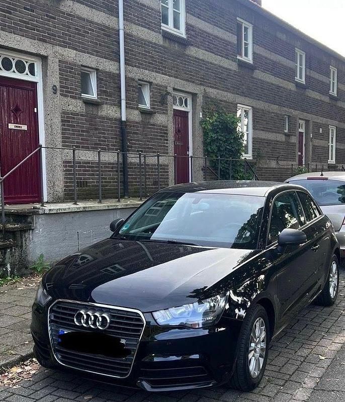 Second-hand Audi A1 86 CP (63 kW) 2012 Negru Hatchback