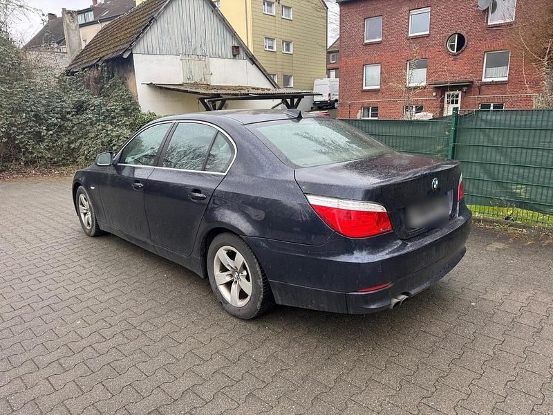 Gebraucht BMW 523 190 PS (139 kW) 2009 Limousine