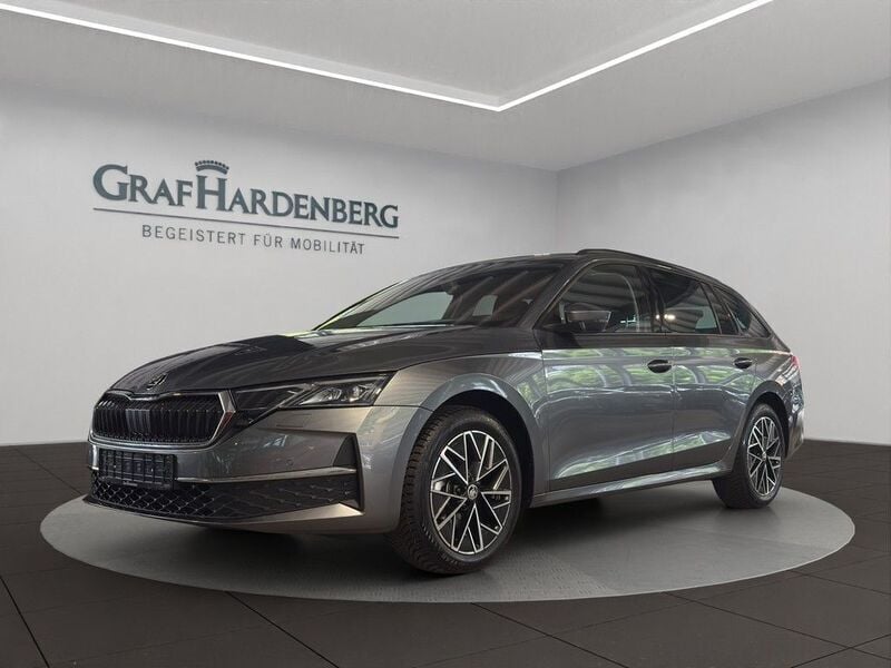 Grau Gebraucht 2024 Skoda Octavia Selection Kombi | 32.890 € (Guter Preis) - Bild 1/4