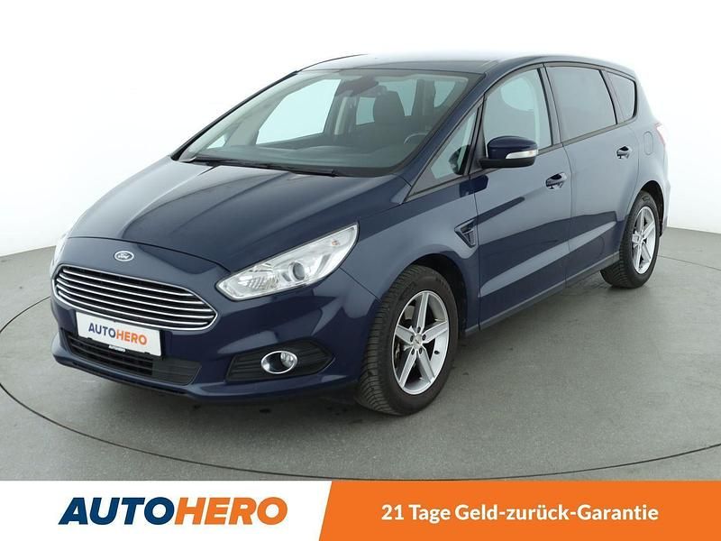 Blau Gebraucht 2017 Ford S-MAX Trend Van / Kleinbus | 12.390 € (Guter Preis) - Bild 1/3