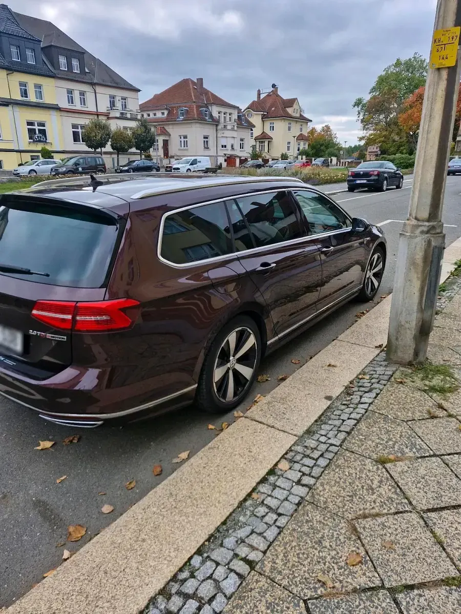 Second-hand VW Passat 190 CP (139 kW) 2015 Roșu Break