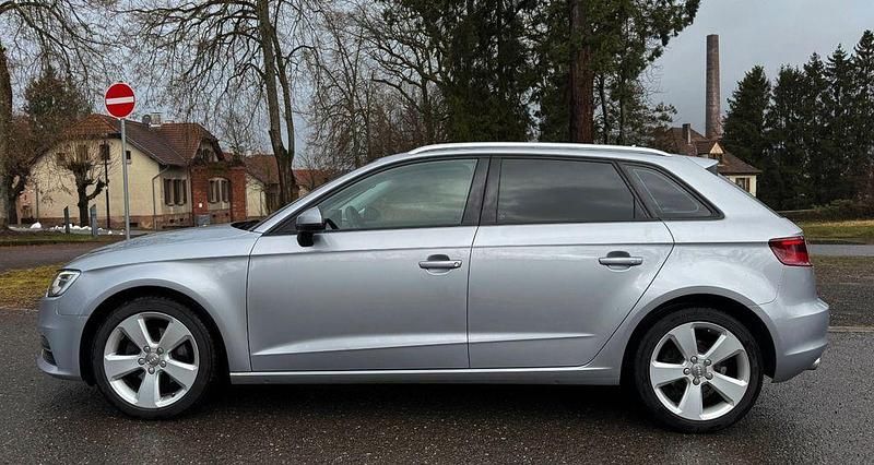 Gebraucht Audi A3 Sport 150 PS (110 kW) 2014 Silber Limousine