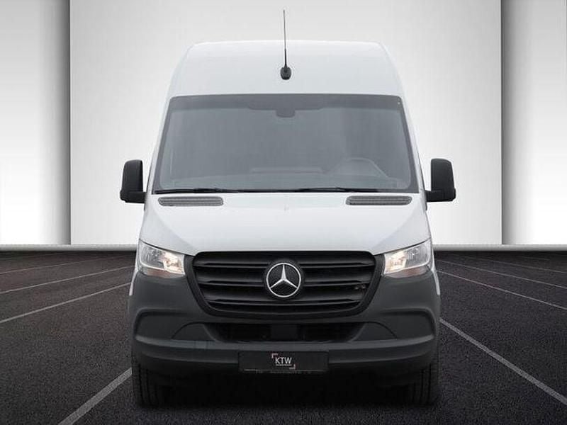 Second-hand Mercedes E-Sprinter 2022 Alb Van