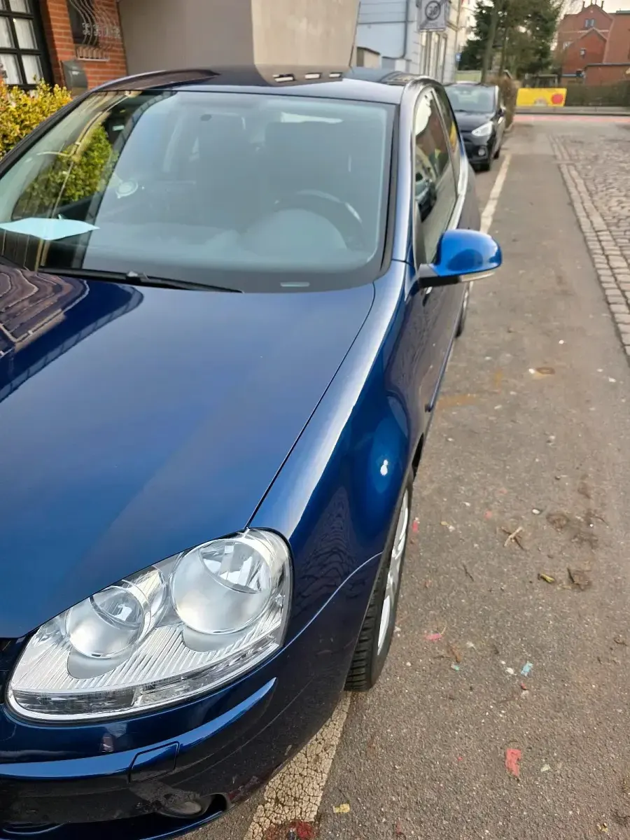 Gebraucht VW Golf V 80 PS (58 kW) 2006 Blau Kleinwagen