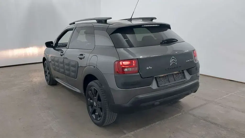 Gebraucht Citroën C4 Shine 99 PS (72 kW) 2017 Grau SUV