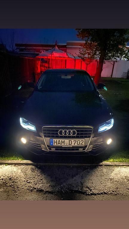 Schwarz Gebraucht 2011 Audi A4 Sport Limousine | 7.000 € (Guter Preis) - Bild 1/4