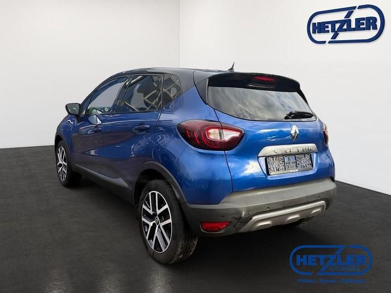 Gebraucht Renault Captur Version S 150 PS (110 kW) 2019 Blau SUV