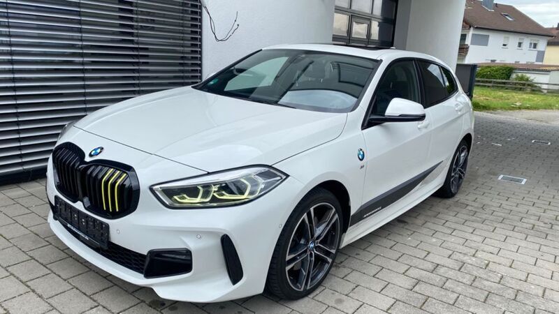 Weiß Gebraucht 2020 BMW 120 M Sport Kleinwagen | 19.900 € (Etwas zu teuer) - Bild 1/4