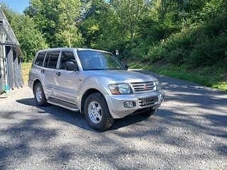 Silber Gebraucht 2002 Mitsubishi Pajero SUV | 4.000 € (Superpreis) - Bild 1/4