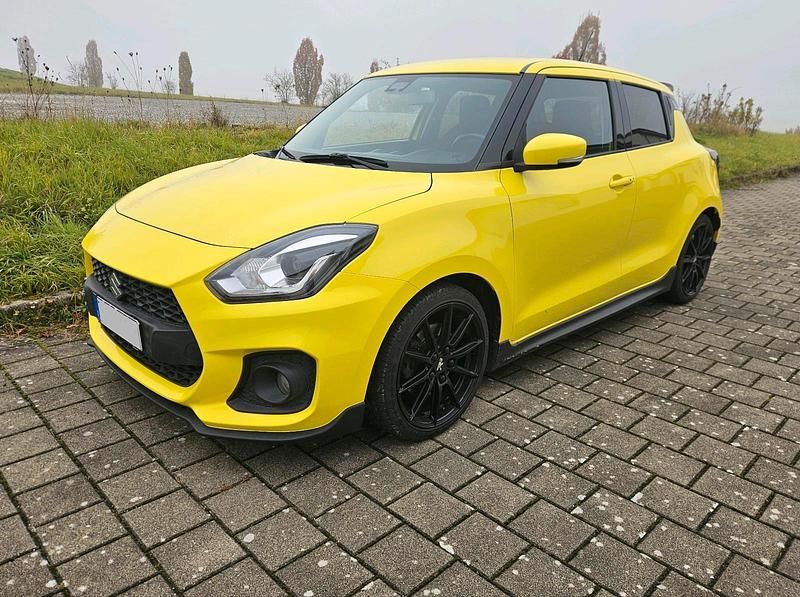 Gelb Gebraucht 2018 Suzuki Swift Sport Kleinwagen | 18.249 € (Teuer) - Bild 1/4