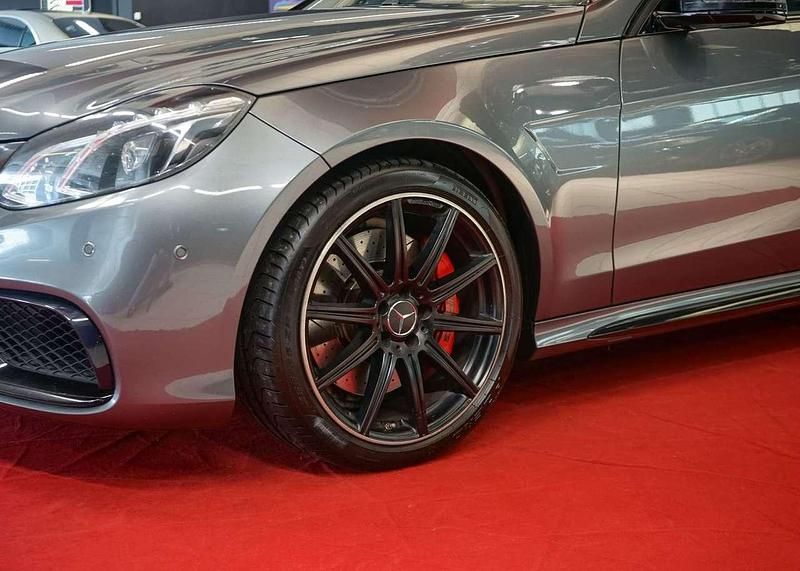 Gebraucht Mercedes E63 AMG AMG 585 PS (430 kW) 2016 Selenitgrau  metalliclack Kombi