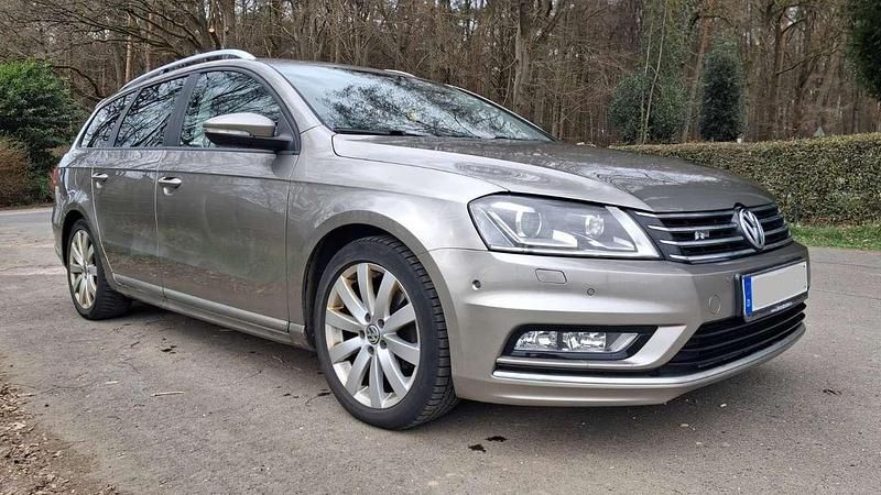 Gebraucht VW Passat R-line 140 PS (102 kW) 2013 Braun Kombi