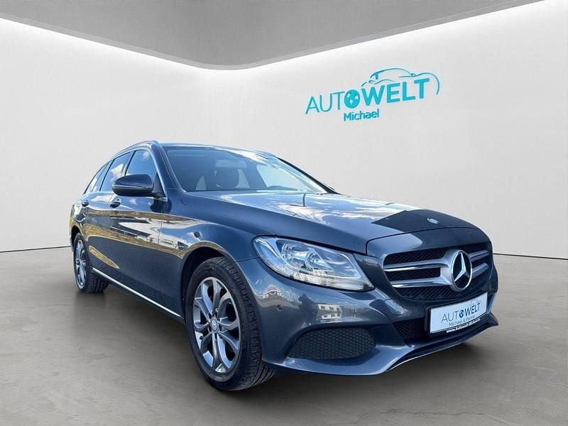 Gebraucht Mercedes C200 136 PS (100 kW) 2016 Grau Kombi