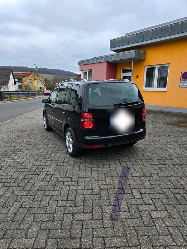 Gebraucht VW Touran 140 PS (102 kW) 2007 Schwarz Van / Kleinbus