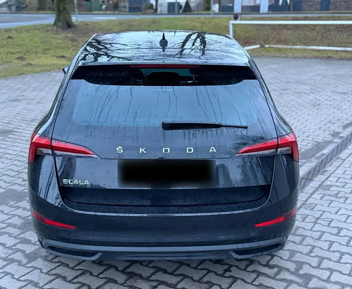 Gebraucht Skoda Scala 116 PS (85 kW) 2020 Schwarz Kleinwagen