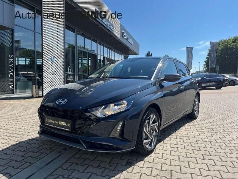 Lumen grey Neu 2025 Hyundai i20 Kleinwagen | 21.690 € (Guter Preis) - Bild 1/4