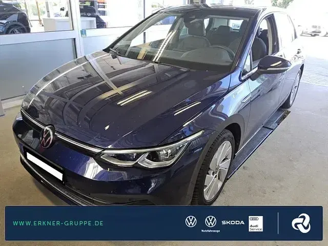 Gebraucht VW Golf VIII Style 150 PS (110 kW) 2022 Limousine
