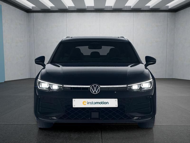 Gebraucht VW Passat 193 PS (141 kW) 2026 Schwarz Kombi