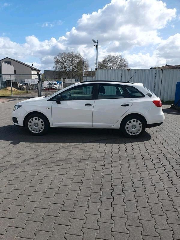 Gebraucht Seat Ibiza ST 105 PS (77 kW) 2010 Weiß Kombi