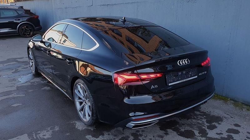 Gebraucht Audi A5 Sport 204 PS (150 kW) 2022 Schwarz Coupé