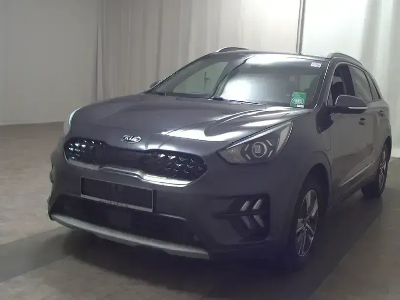 Używany Kia Niro Edition 7 141 KM (103 kW) 2019 Szary SUV