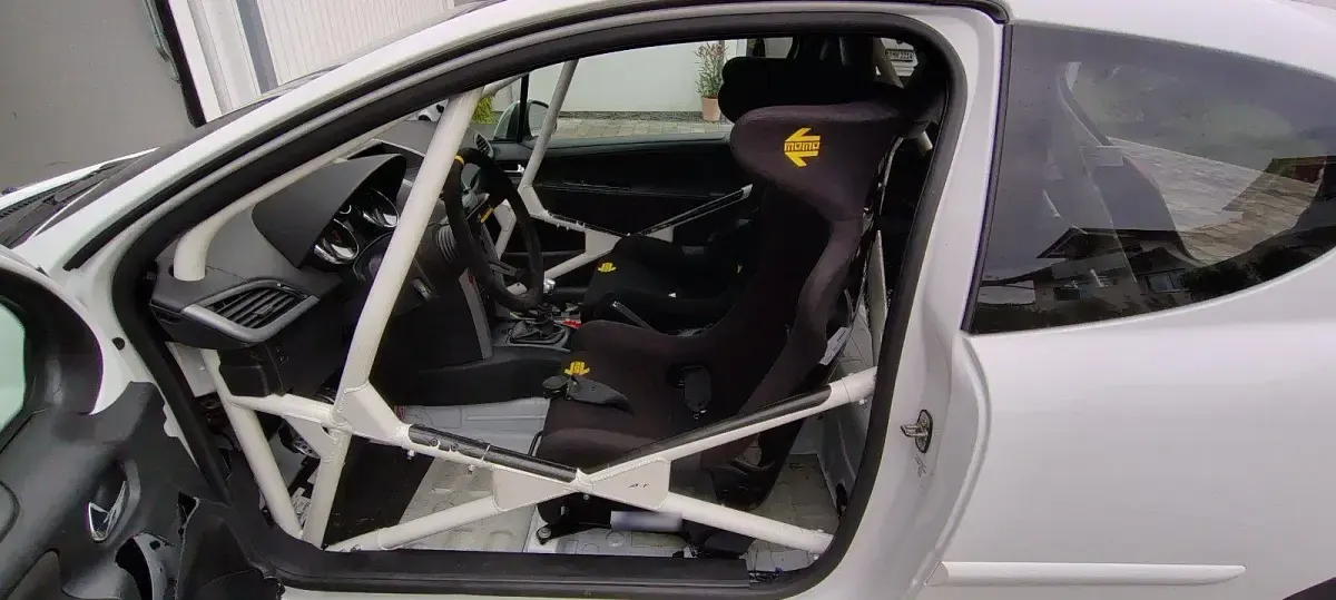 Gebraucht Peugeot 207 GTi 180 PS (132 kW) 2008 Kleinwagen