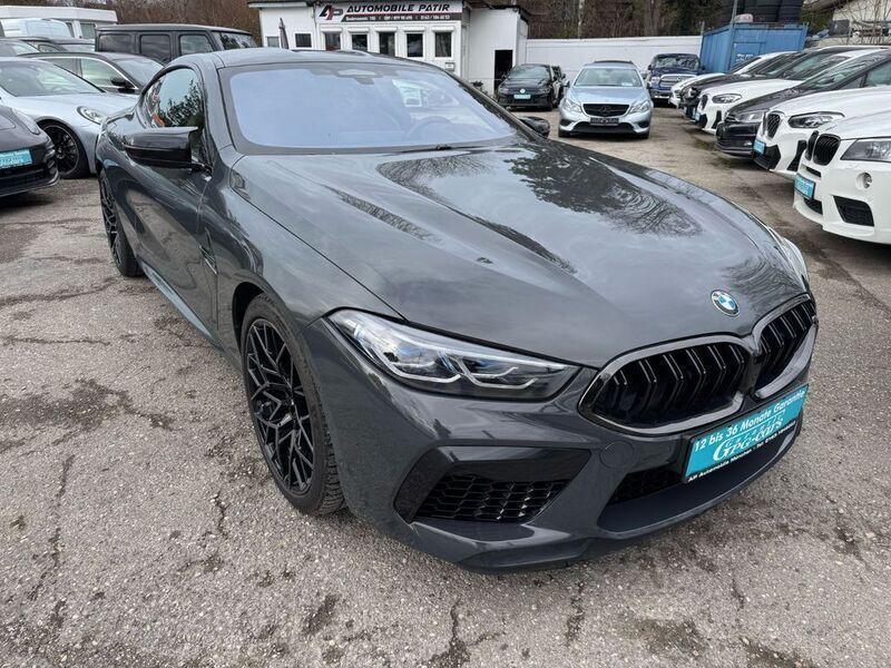 Grau Gebraucht 2023 BMW M8 Competition Edition Coupé | 119.000 € - Bild 1/4