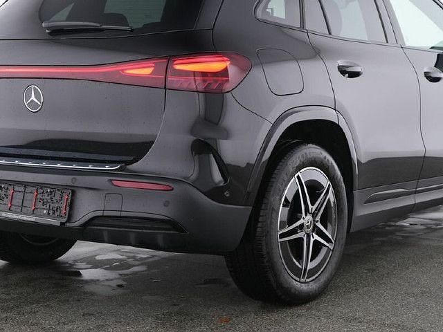 Gebraucht Mercedes EQA250 139 kW (190 PS) 2025 Lack kosmosschwarz (metallic) SUV