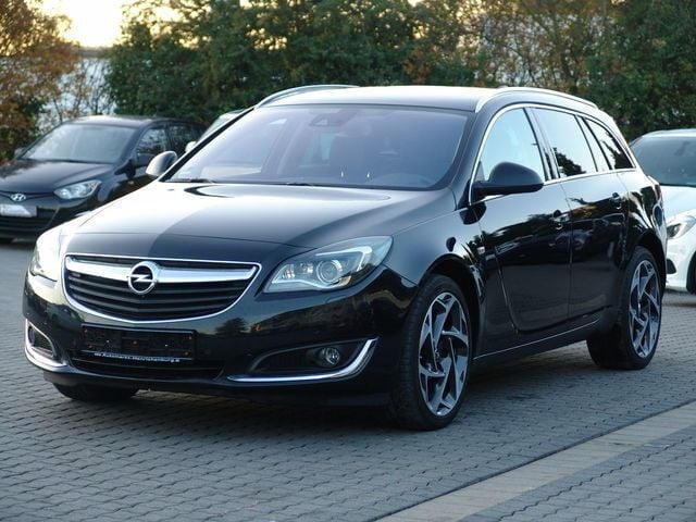 Gebraucht Opel Insignia 170 PS (125 kW) 2015 Schwarz metallic Kombi