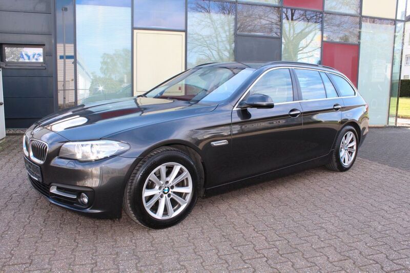 Gebraucht BMW 520 190 PS (139 kW) 2016 Grau Kombi