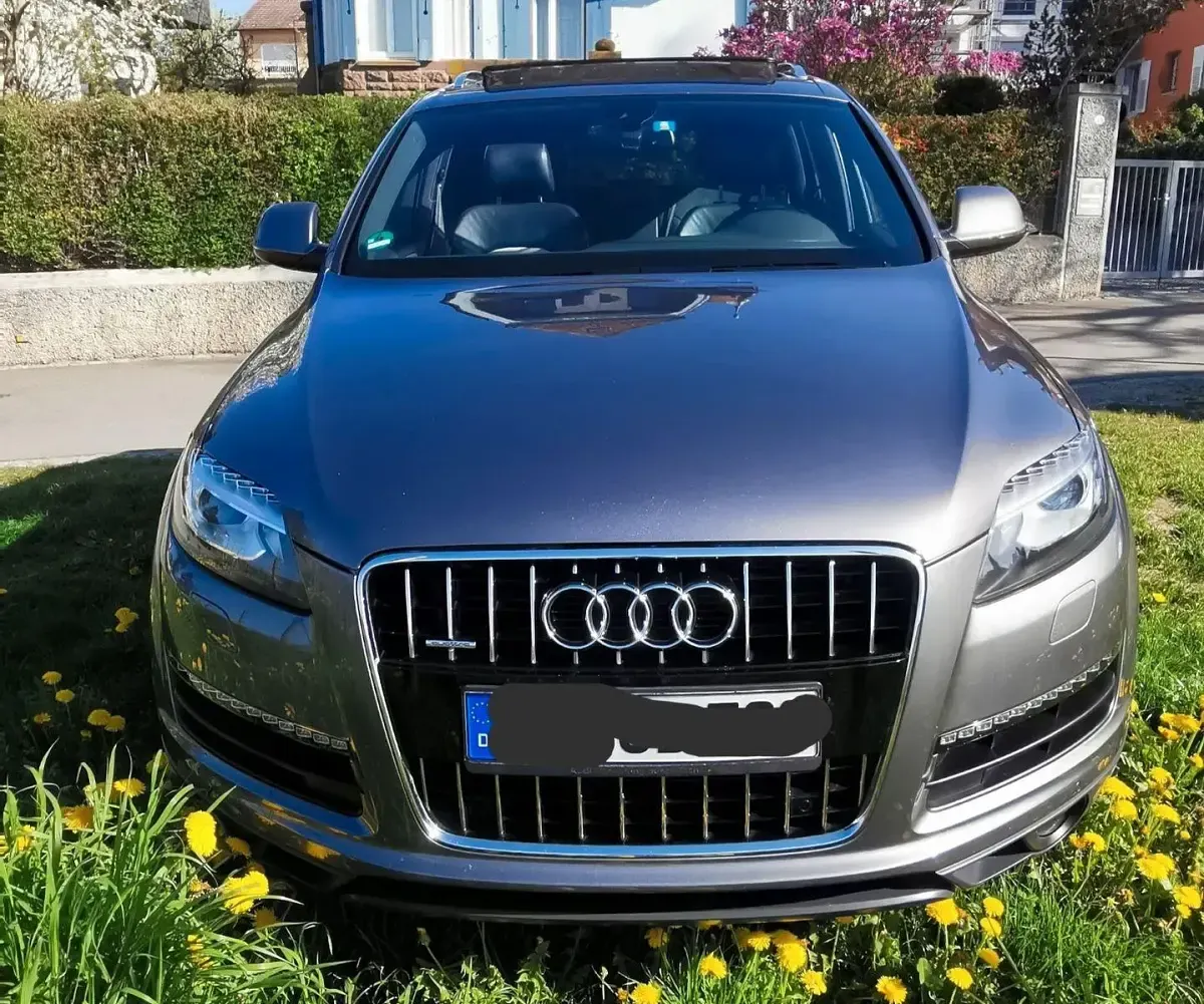 Gebraucht Audi Q7 Design 245 PS (180 kW) 2011 Grau SUV
