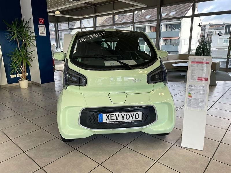 Neu XEV Yoyo 14 kW (20 PS) 2025 Grün Kleinwagen