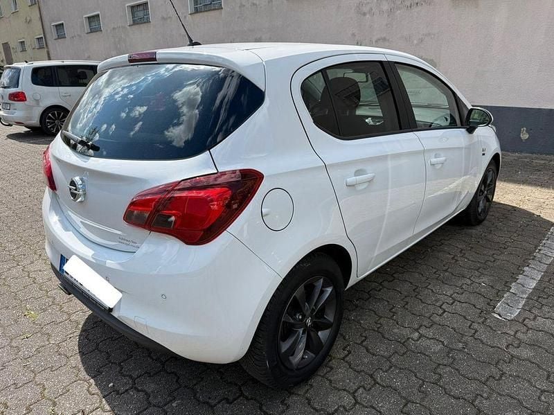 Second-hand Opel Corsa 90 CP (66 kW) 2018 Alb Hatchback