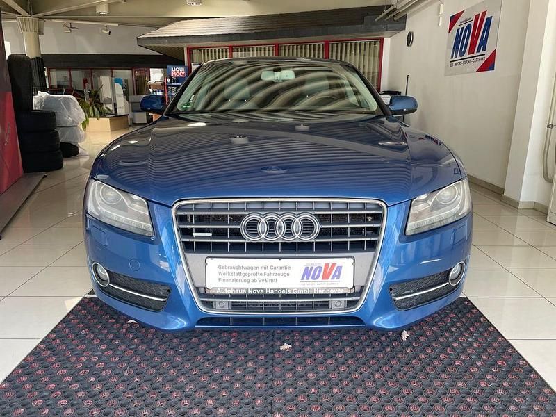 Blau Gebraucht 2010 Audi A5 Sportback S-Line Limousine | 10.790 € (Fairer Preis) - Bild 1/4