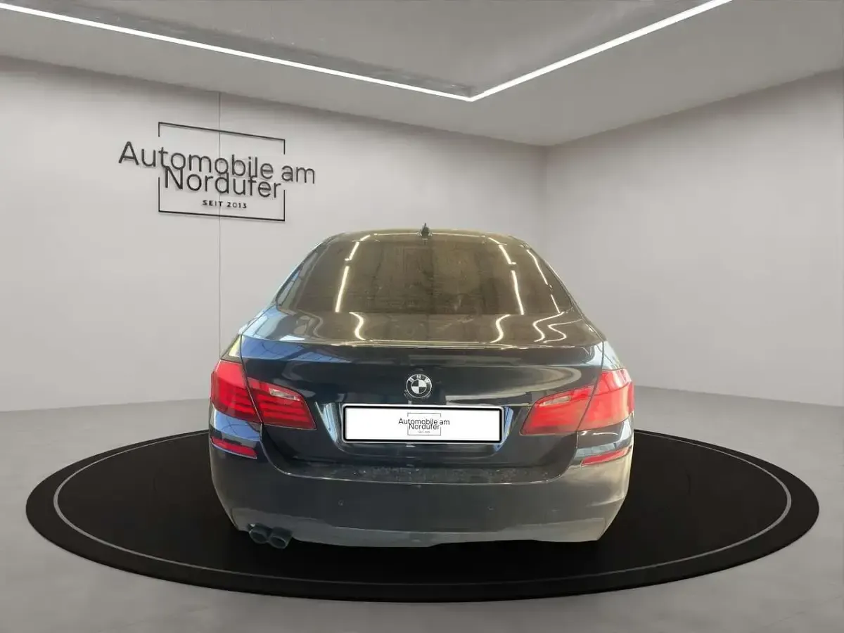 Usata BMW 520 Performance 184 CV (135 kW) 2012 Grigio Berlina