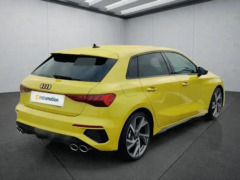 Gebraucht Audi S3 Sportback 310 PS (228 kW) 2023 Gelb Kleinwagen