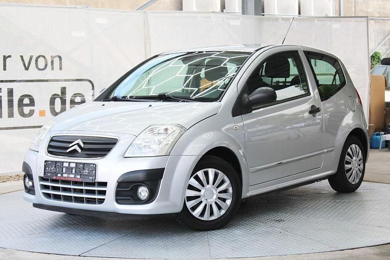 Grau Gebraucht 2008 Citroën C2 Tonic Kleinwagen | 950 € (Superpreis) - Bild 1/4