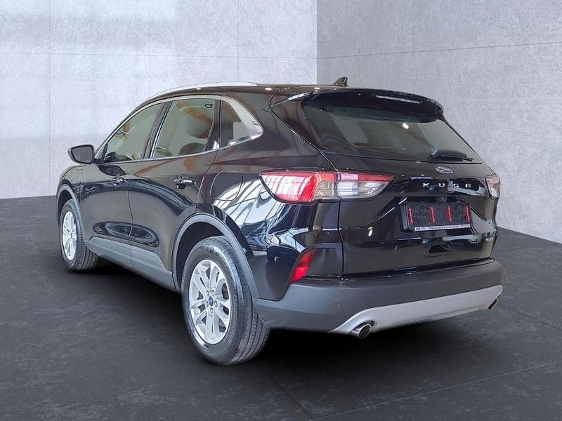 Gebraucht Ford Kuga Titanium 224 PS (164 kW) 2023 Obsidianschwarz (metallic) SUV