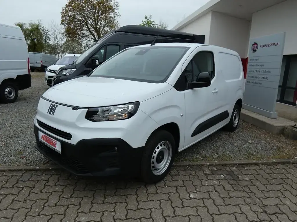 Gebraucht Fiat Doblò 102 PS (75 kW) 2024 Van / Kleinbus