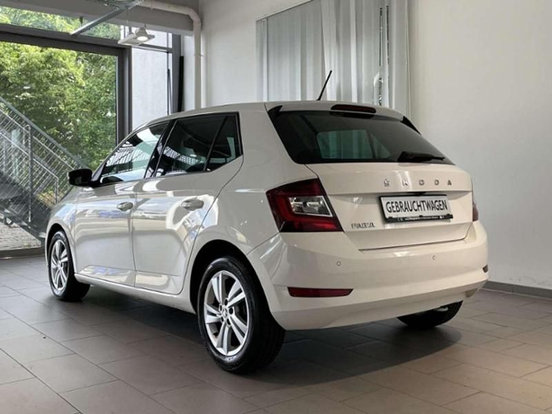 Gebraucht Skoda Fabia Style 95 PS (69 kW) 2021 Weiß Kleinwagen