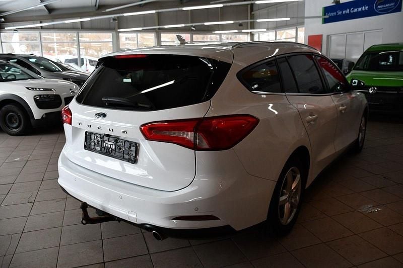Gebraucht Ford Focus Cool & Connect 150 PS (110 kW) 2020 Weiß Kombi