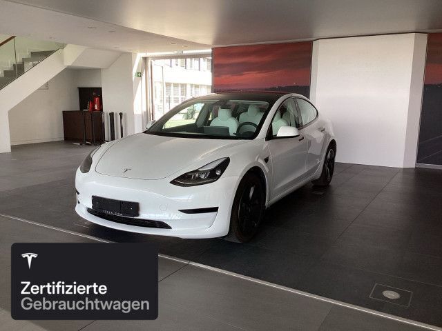 Weiß Gebraucht 2021 Tesla Model 3 Limousine | 26.400 € (Guter Preis) - Bild 1/4