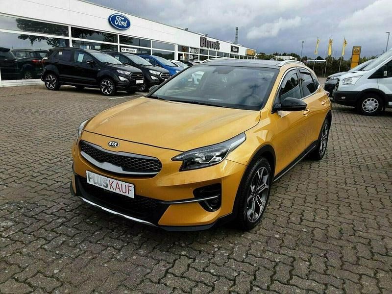 Gebraucht Kia Ceed 204 PS (150 kW) 2021 Quantumgelb met. (metallic) Kleinwagen