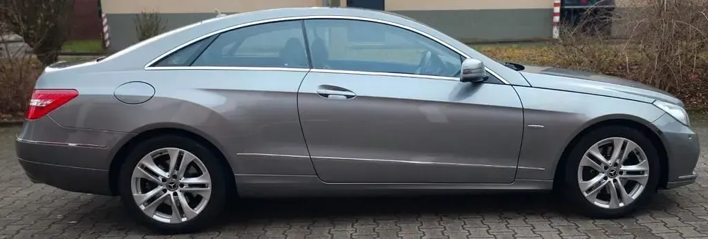 Brugt Mercedes E350 292 HK (214 kW) 2010 Sølv Coupe