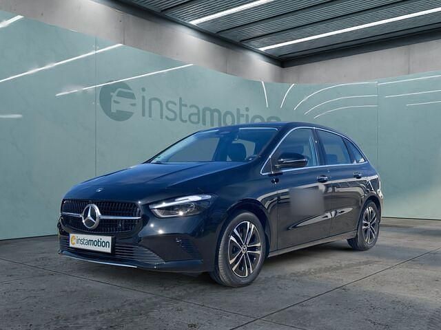 Gebraucht Mercedes B200 Progressive 163 PS (119 kW) 2024 Schwarz Kleinwagen