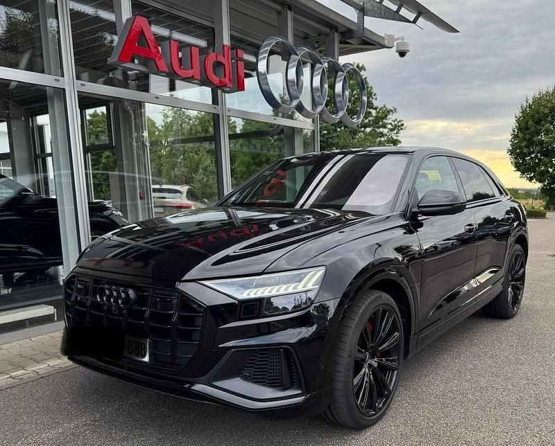 Schwarz Gebraucht 2021 Audi SQ8 SUV | 62.000 € (Guter Preis) - Bild 1/4