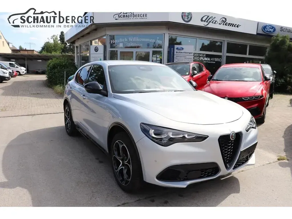 Neu Alfa Romeo Stelvio Veloce 280 PS (205 kW) 2026 Perla lunare, metallic) (weiss SUV